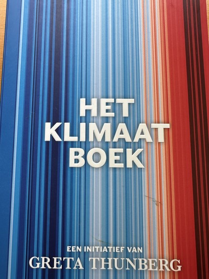 Het Klimaatboek, initiatief van Greta Thunberg, tientallen auteurs, De Bezige Bij 2022