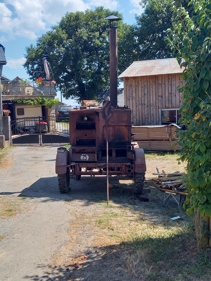 Ancient mobile oven