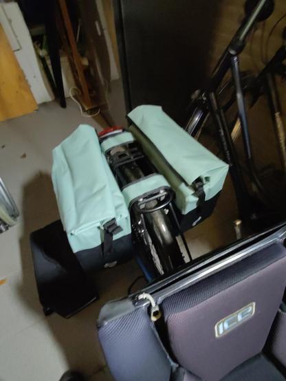 nieuwe fietstassen, zwart met mint.