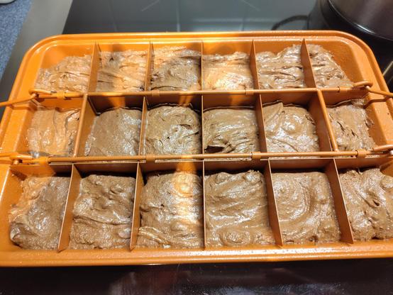 bakblik met browniebeslag