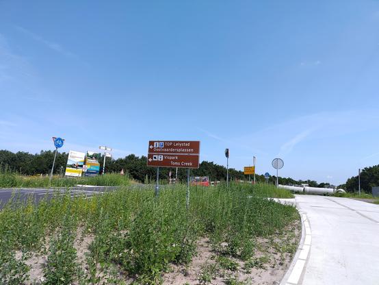 het verste punt ooit, kruising doorfietsroute, Knardijk, Torenvalkweg